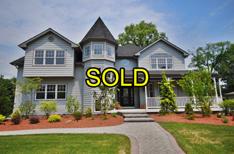 Front of luxury home at 2 Victorian Lane, Fairfield, NJ - now sold!